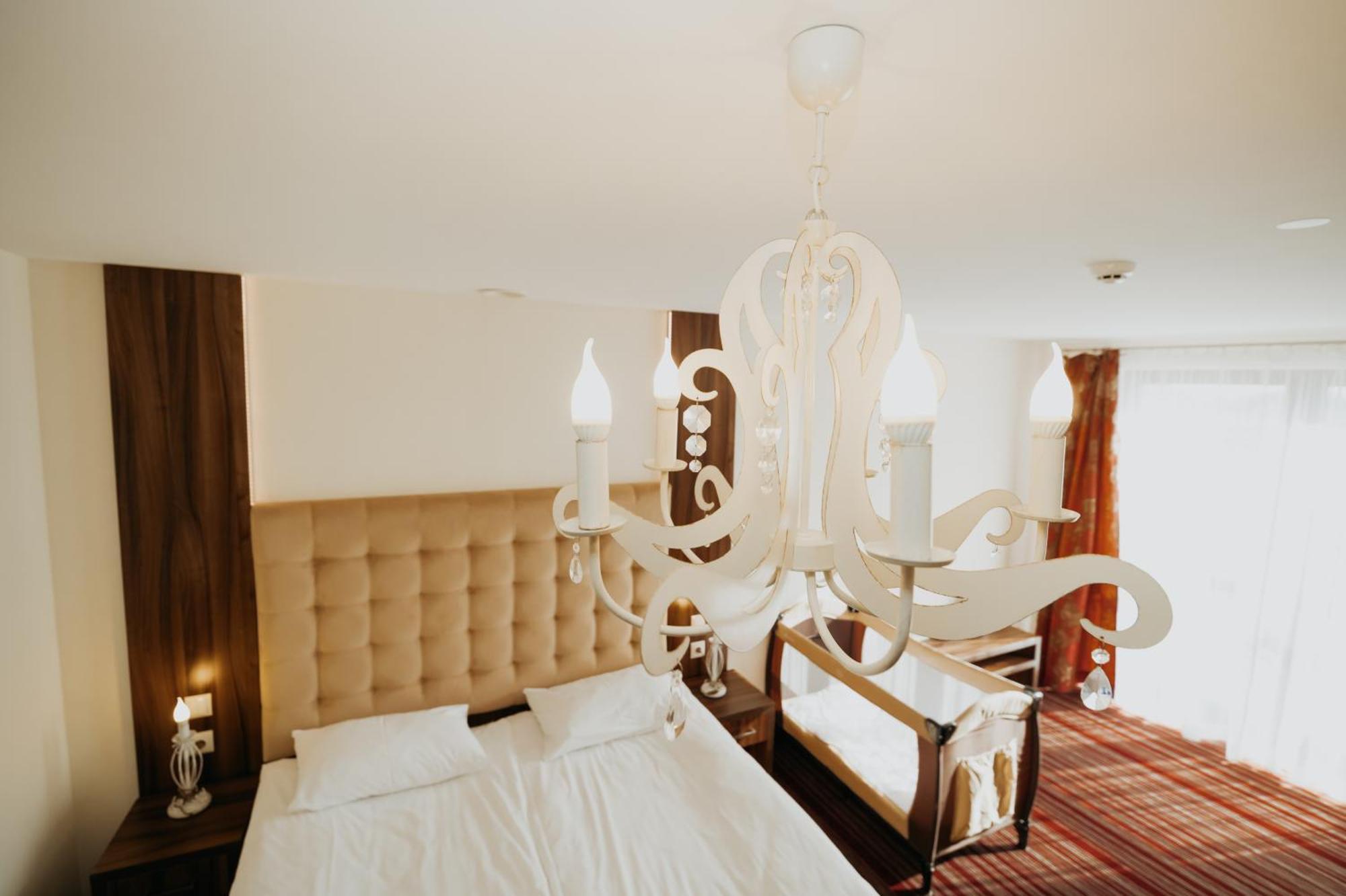 Noclegi - Apartamenty Zolynianka Екстериор снимка