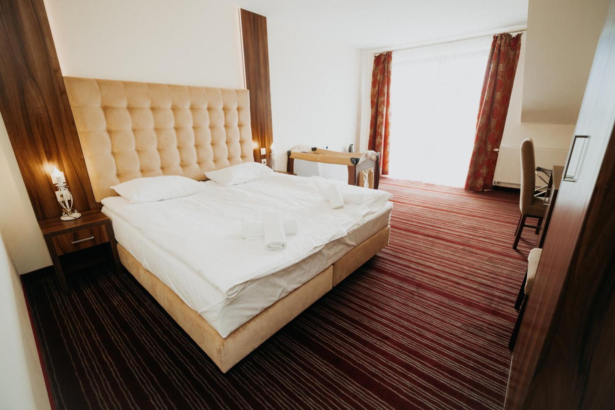 Noclegi - Apartamenty Zolynianka Екстериор снимка